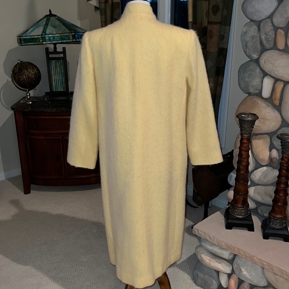 Vintage Yellow Manchester Coat - Picture 3 of 11